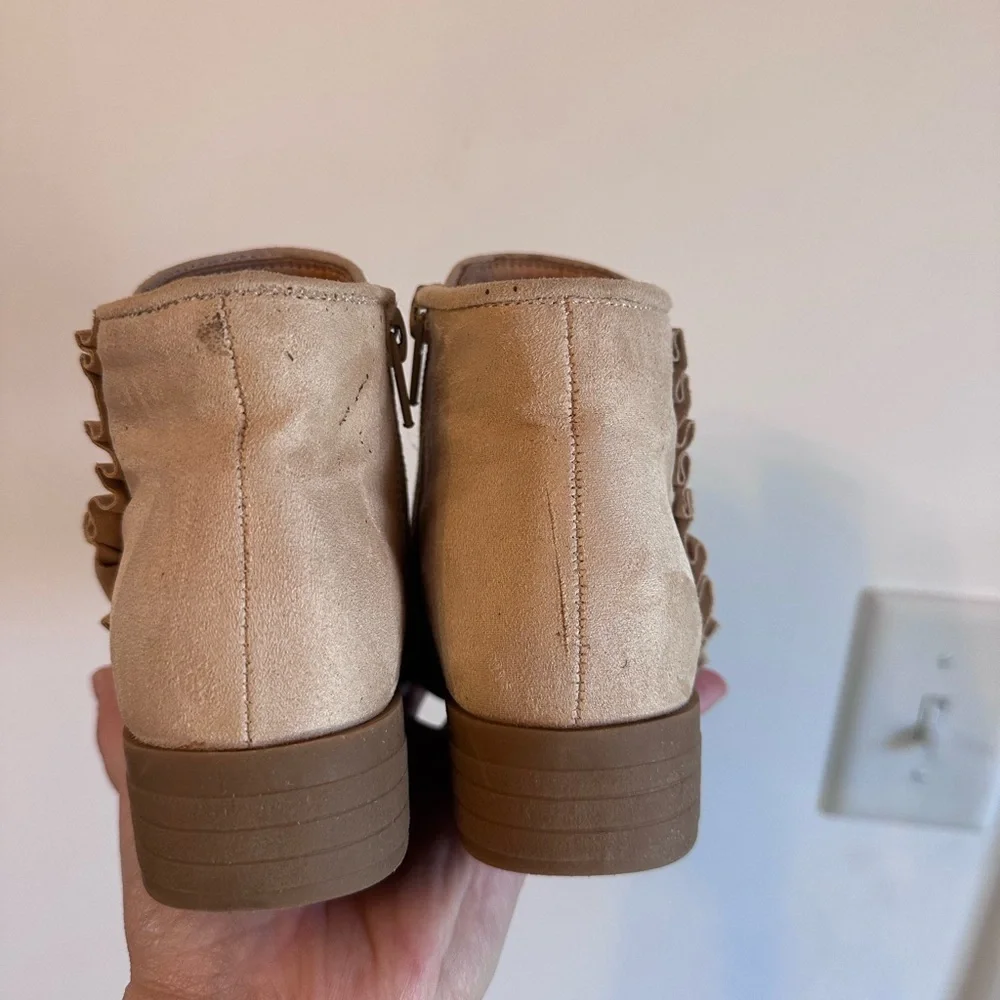 Girls Faux suede Elegant Cream Ankle Boots